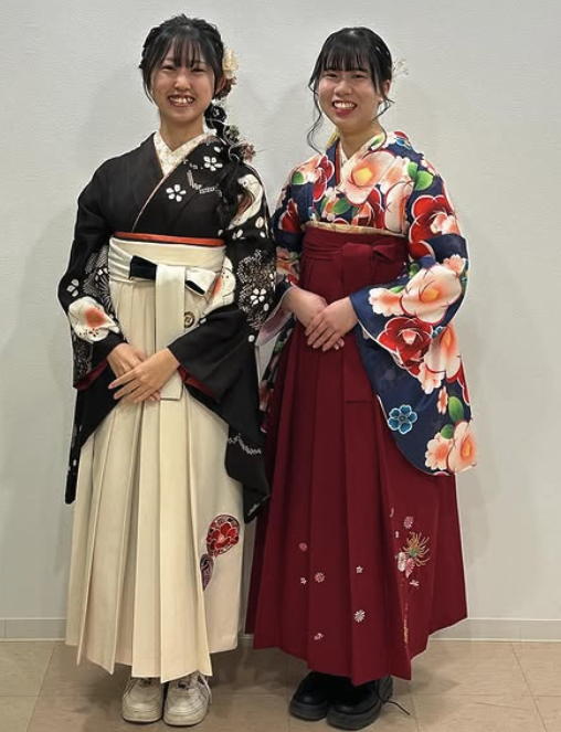 函館で袴レンタルの料金はいくらくらいですか？｜あおきレンタル衣装店が分かりやすく解説